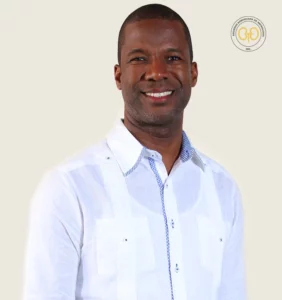 Dr. Pedro De Aza D.