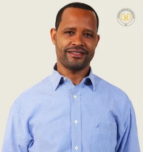 Dr. Freddy Mejia Olivo
