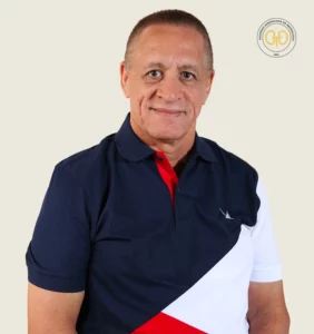 Dr. Héctor Martínez